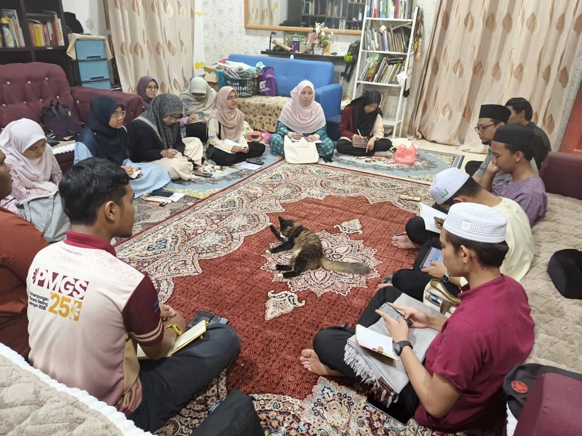 Sesi usrah Persatuan Pelajar Islam Selangor (PEPIAS) Kuala Langat